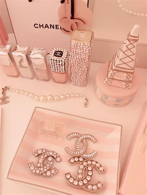 chanel pink wallpaper|chanel wallpaper rose gold.